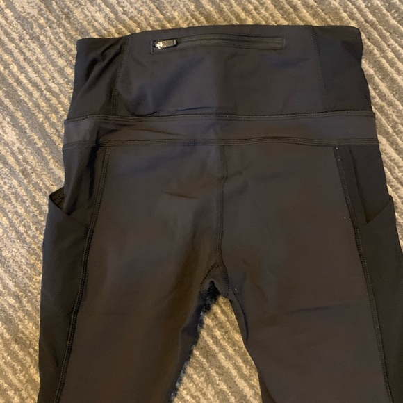 Full length high rise lululemon leggings - Picture 4 of 6